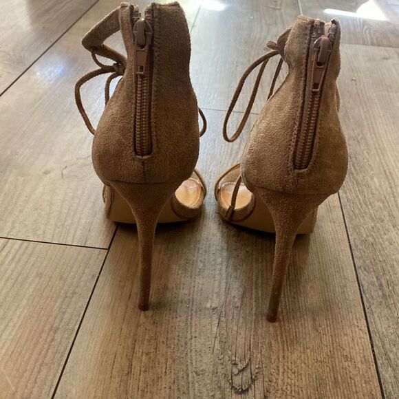 Size 10 Olivia Ferguson Stilettos Suede - Picture 4 of 7